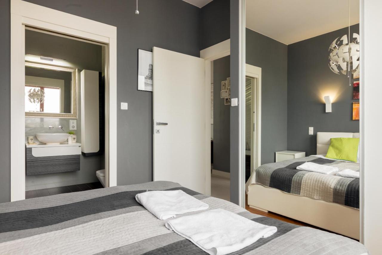 Hlonda Deluxe Apartment With Terrace วอร์ซอ ภายนอก รูปภาพ