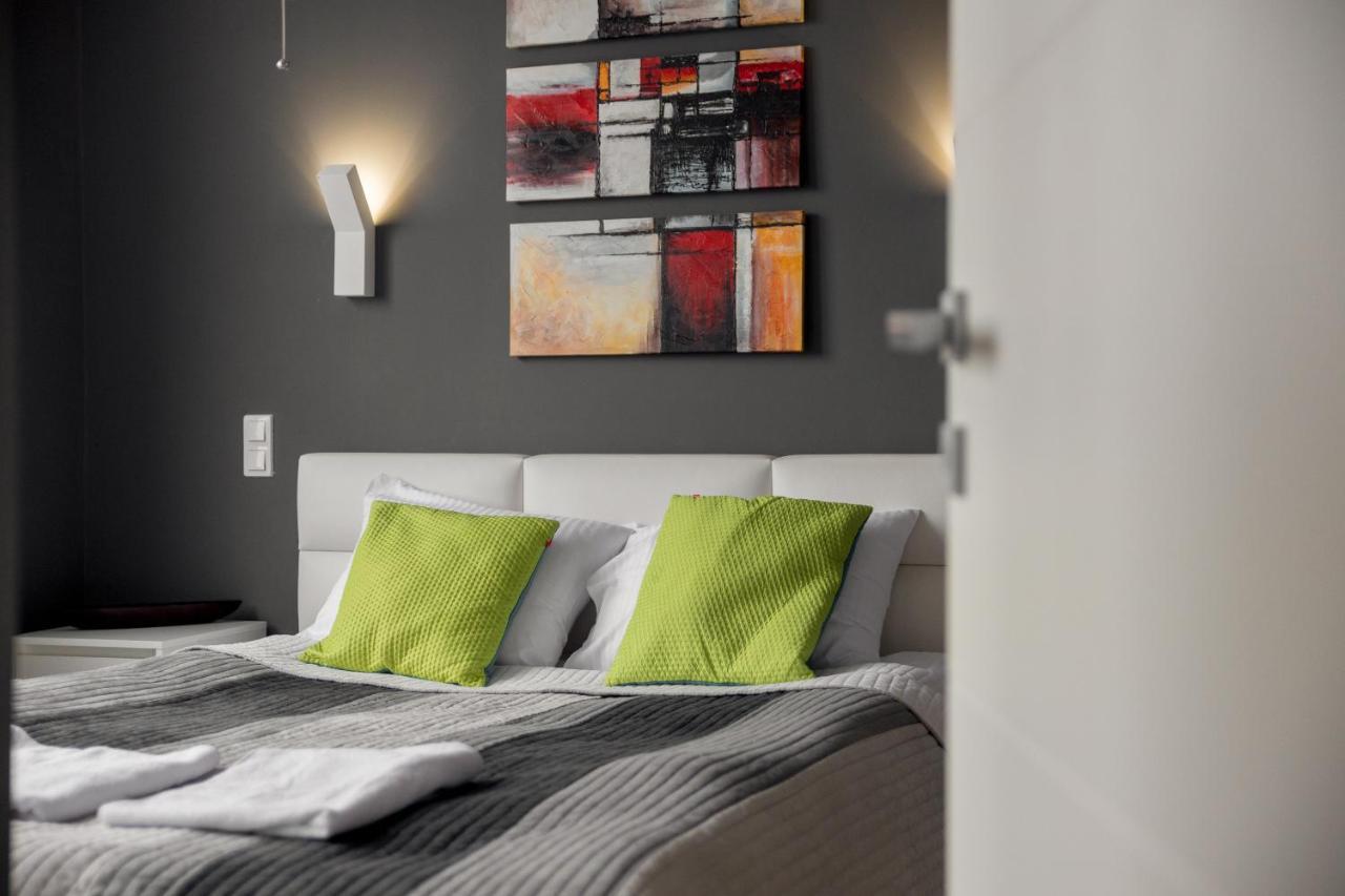 Hlonda Deluxe Apartment With Terrace วอร์ซอ ภายนอก รูปภาพ