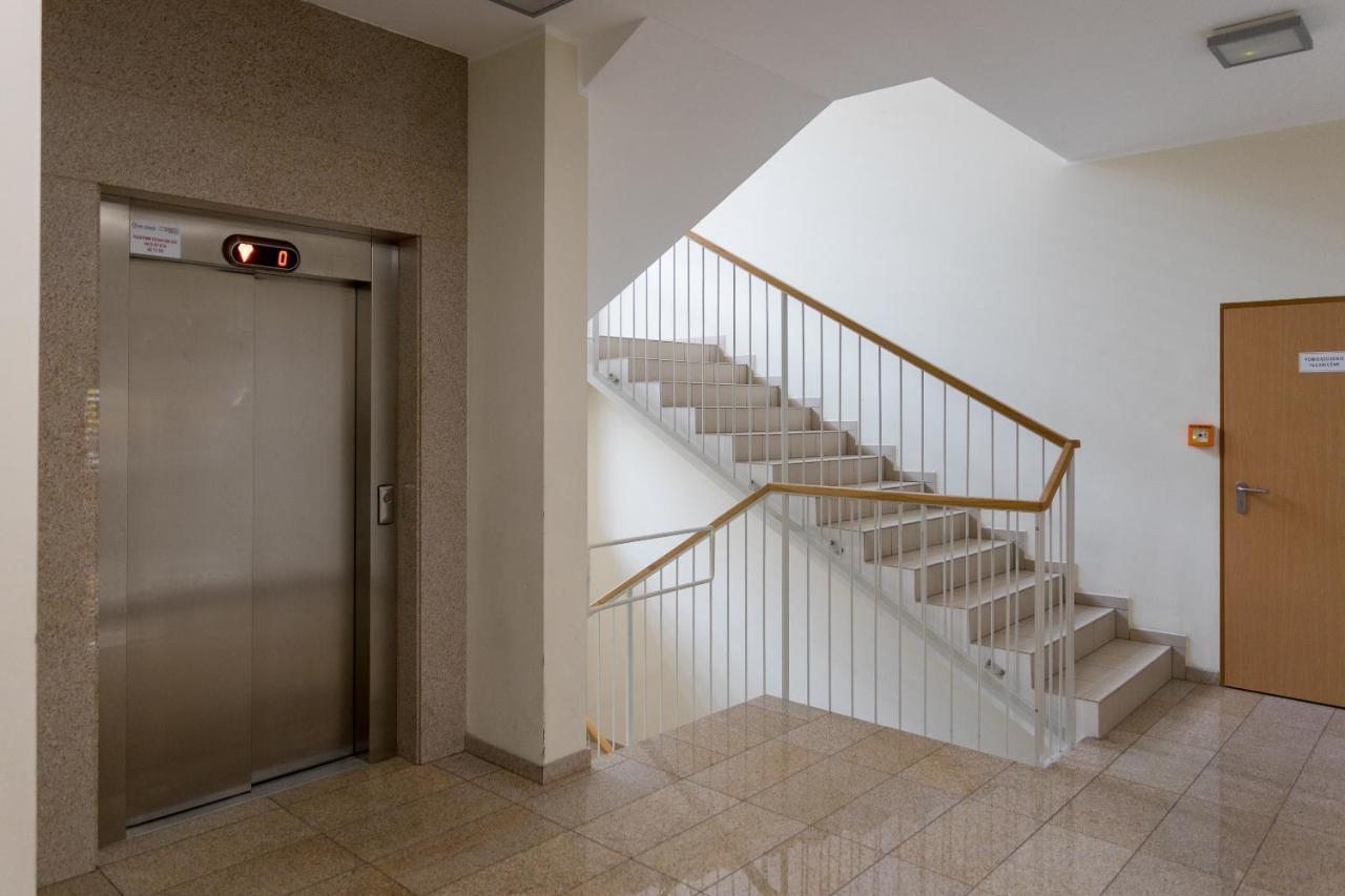 Hlonda Deluxe Apartment With Terrace วอร์ซอ ภายนอก รูปภาพ