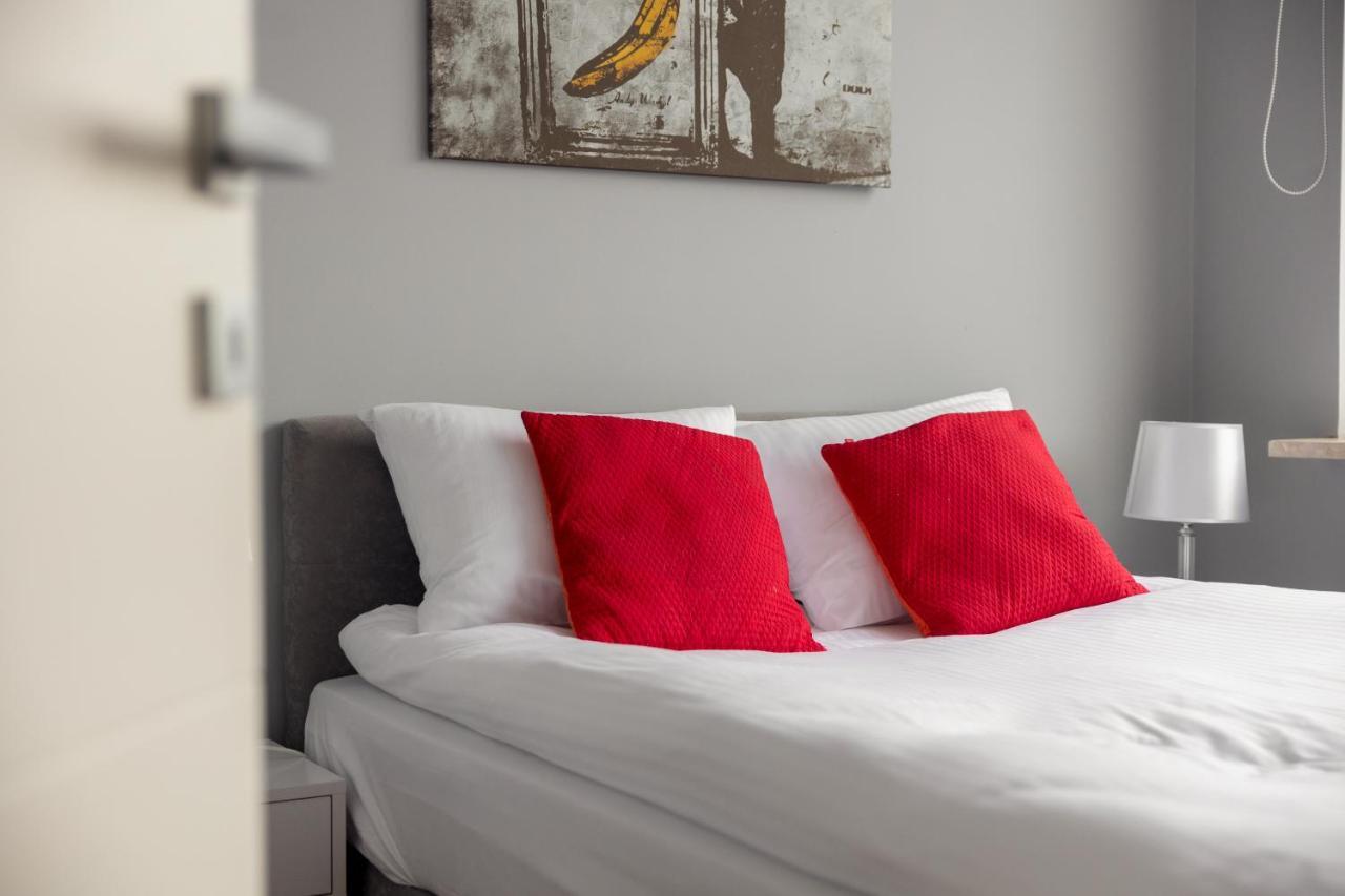 Hlonda Deluxe Apartment With Terrace วอร์ซอ ภายนอก รูปภาพ
