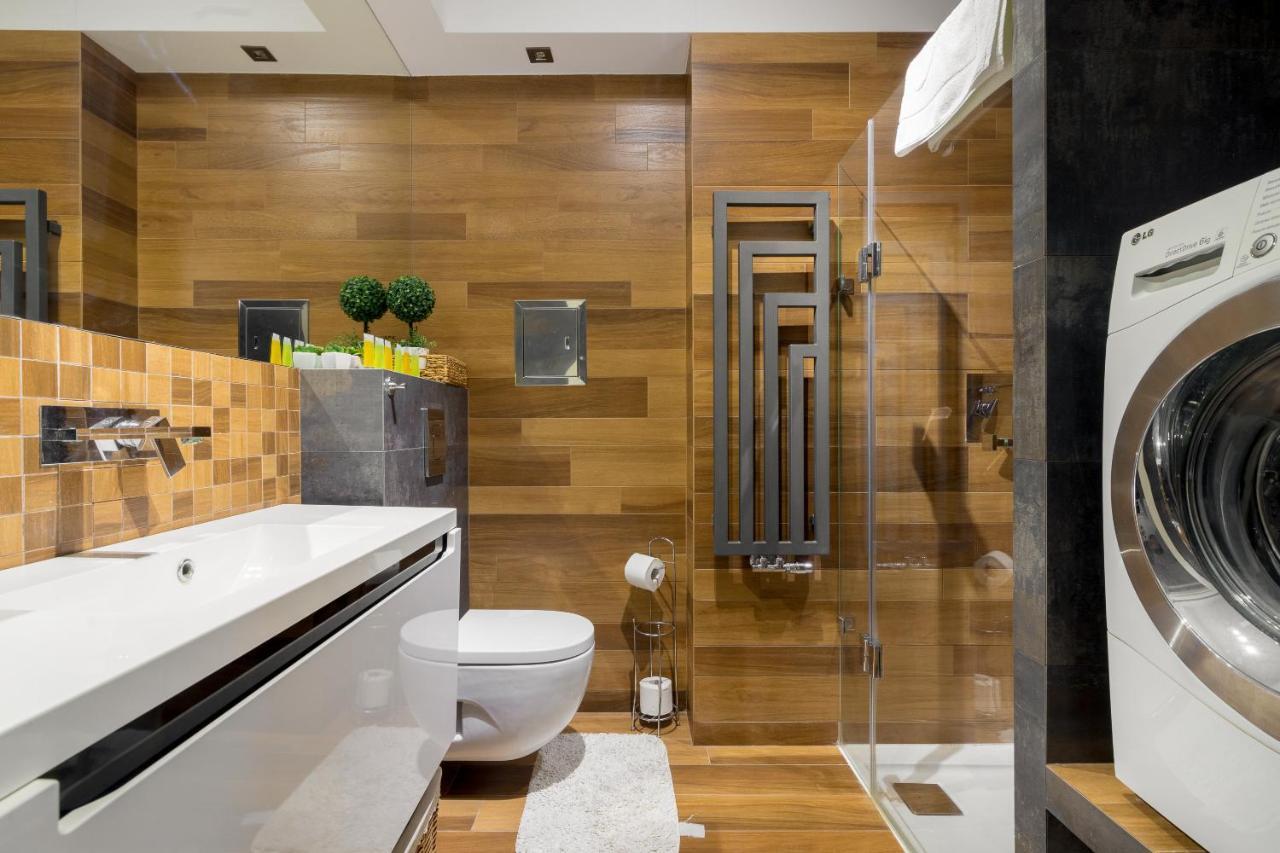 Hlonda Deluxe Apartment With Terrace วอร์ซอ ภายนอก รูปภาพ